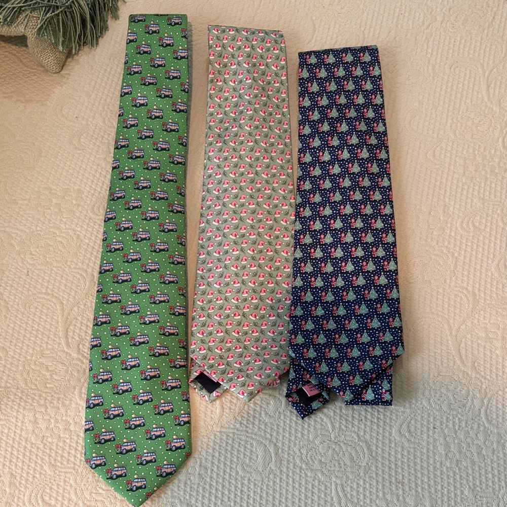 Vineyard Vines Men's Tie Trio - Green, Cream, and Blue